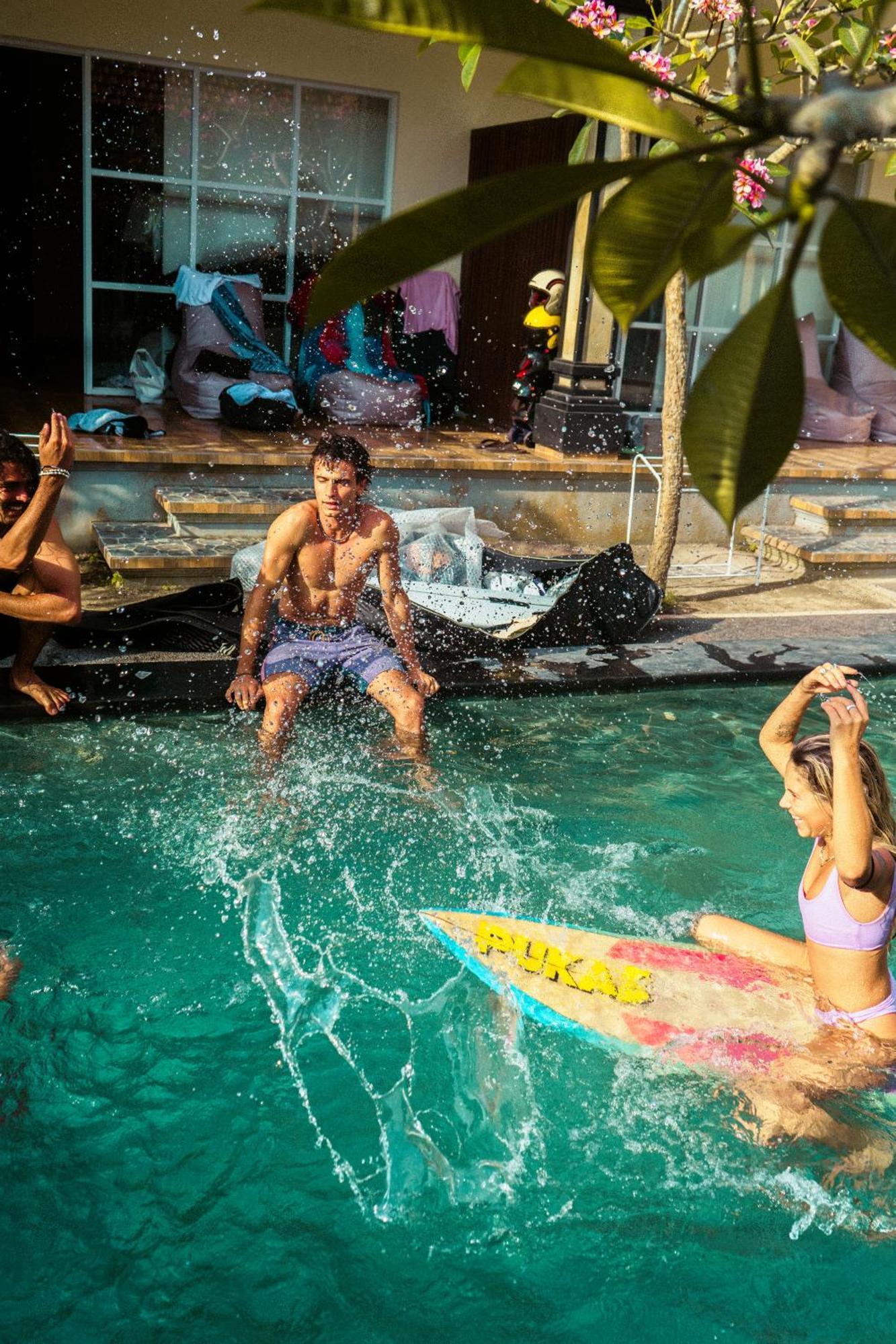 Lotide Surf Camp Uluwatu旅舍 外观 照片